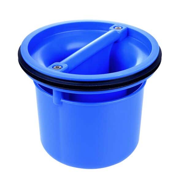 Blue plastic bucket with a rounded rim and built-in lid, viewed from above. (informative)
